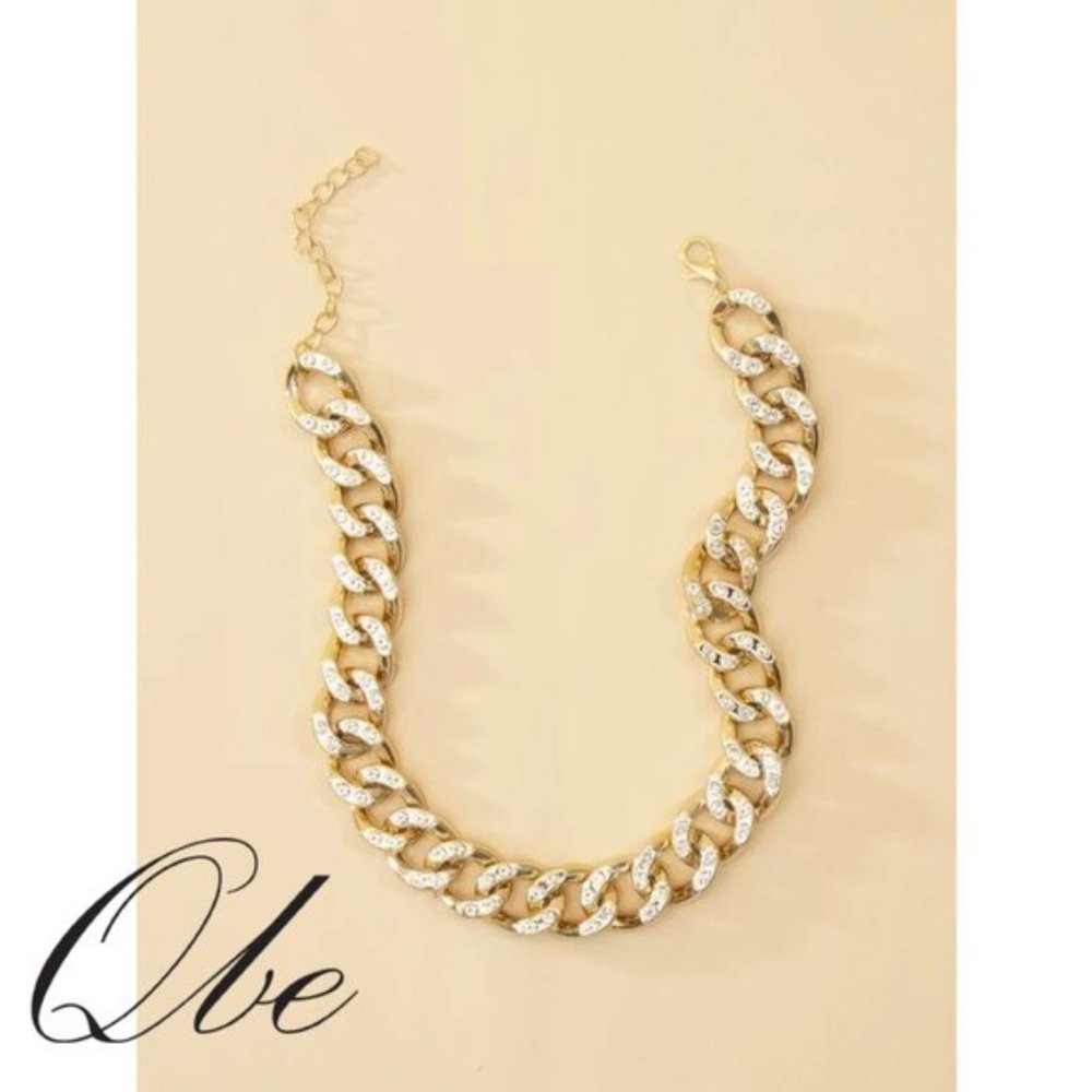 Qbe Rhinestone Decor Chain Necklace - Picture 2 of 3